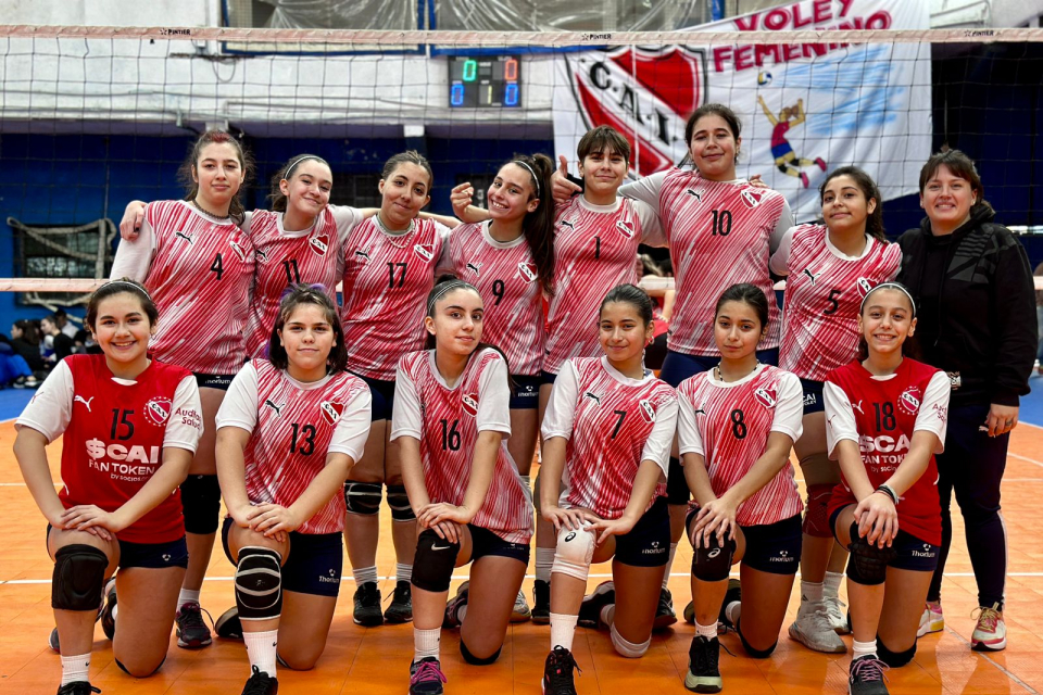 Club Atlético Independiente de Burzaco - VOLEY / MAYORES FEMENINO Este  domingo 20/11 a partir de las 15:00 hs, se estarán jugando las SEMIFINALES  de local! Las chicas se enfrentan a Cañuelas