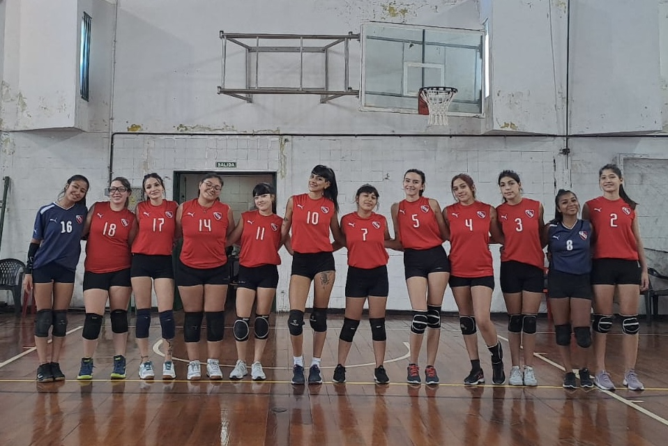 Club Atlético Independiente de Burzaco - VOLEY / MAYORES FEMENINO Este  domingo 20/11 a partir de las 15:00 hs, se estarán jugando las SEMIFINALES  de local! Las chicas se enfrentan a Cañuelas