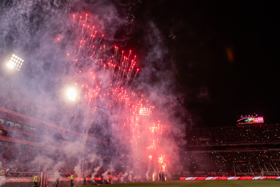 Club Atlético Independiente - ‪¡El sábado con cuota de julio al día!‬ ‪En  una hora comienza la reserva de bonos. Consultá tu estado en la Sede Digital  ➡️  ‪#TodoRojo 🔴‬